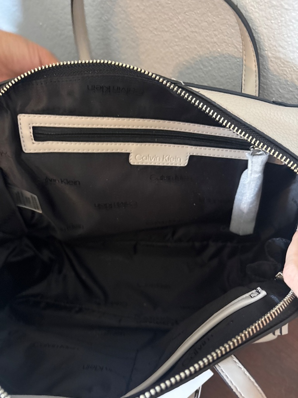 Calvin Klein Debra Satchel NWT - Picture 6 of 8